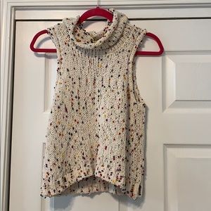 Turtleneck sleeveless sweater
